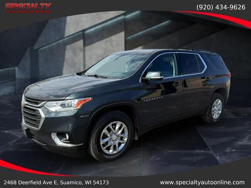 Graphite Metallic 2020 Chevrolet Traverse LT Cloth