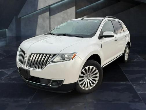 2014 Lincoln MKX Base