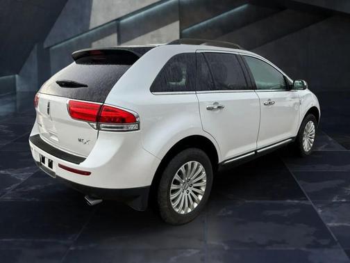 2014 Lincoln MKX Base