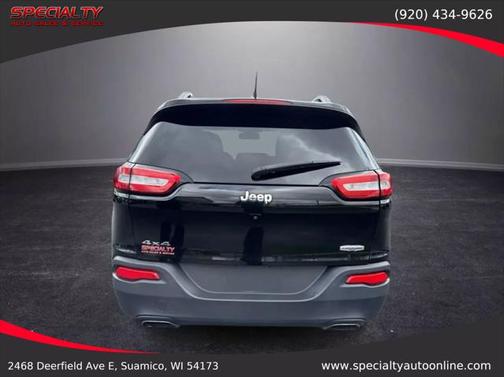 2017 Jeep Cherokee Sport