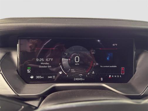 2025 GMC Acadia Elevation
