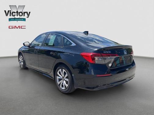 2022 Honda Civic LX