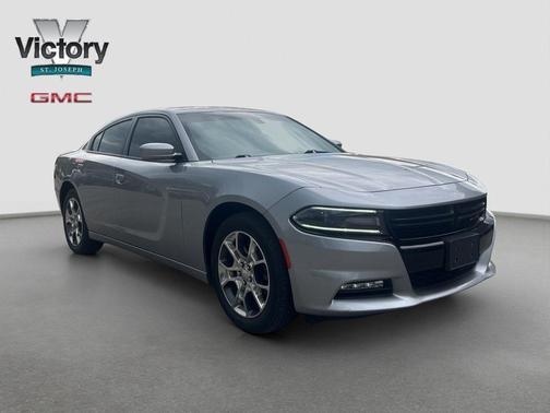 2016 Dodge Charger SXT