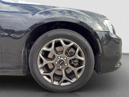 2015 Chrysler 300 S