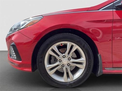 2019 Hyundai SONATA Sport