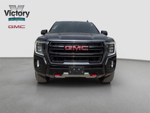 2024 GMC Yukon XL AT4