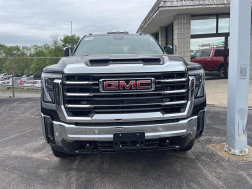 2025 GMC Sierra 3500 SLT
