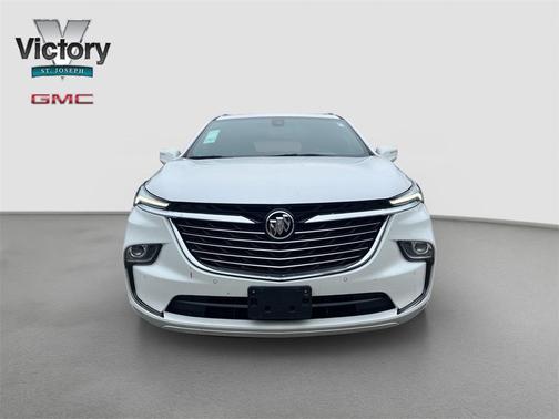 2022 Buick Enclave Essence