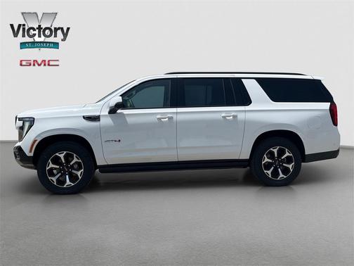 2025 GMC Yukon XL AT4