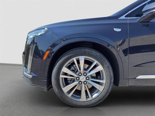 2022 Cadillac XT6 Premium Luxury FWD