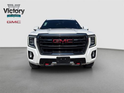2021 GMC Yukon XL AT4
