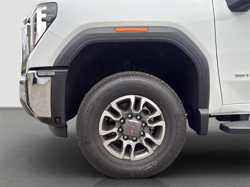 2026 GMC Sierra 2500 SLT