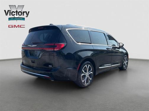 2024 Chrysler Pacifica Pinnacle