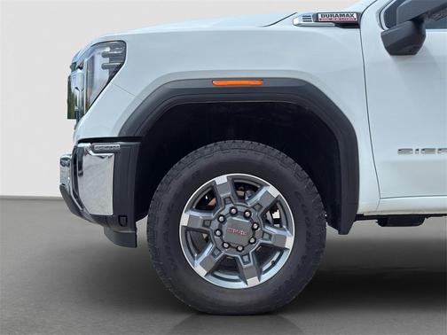2025 GMC Sierra 2500 SLE