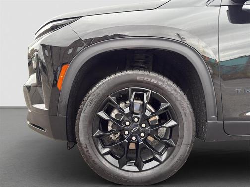 2024 Chevrolet Traverse LS