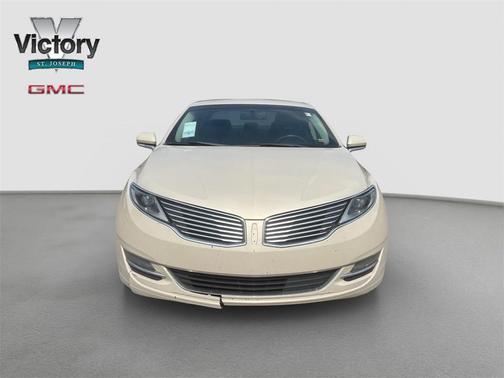 2015 Lincoln MKZ Hybrid Base