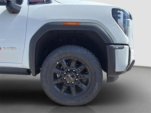 2026 GMC Sierra 2500 AT4