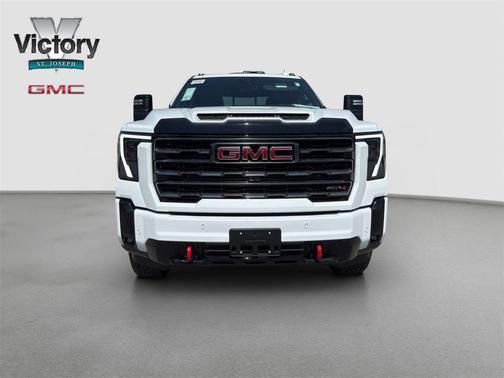 2026 GMC Sierra 2500 AT4