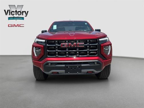 2025 GMC Canyon AT4