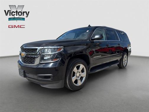 2017 Chevrolet Suburban LS