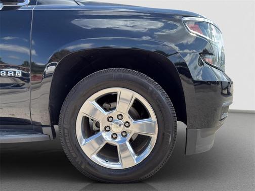 2017 Chevrolet Suburban LS
