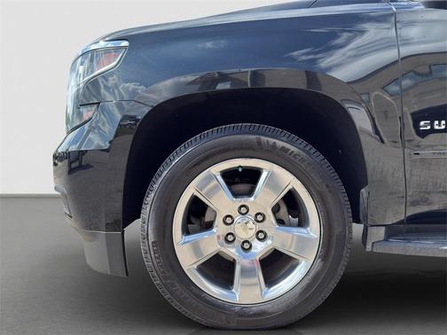 2017 Chevrolet Suburban LS