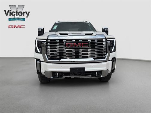 2024 GMC Sierra 2500 Denali