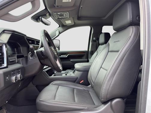 2024 GMC Sierra 2500 Denali
