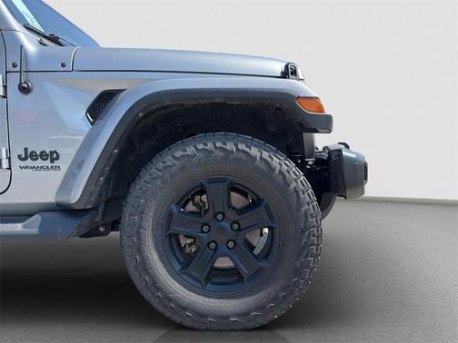 2021 Jeep Wrangler Unlimited Sahara Altitude