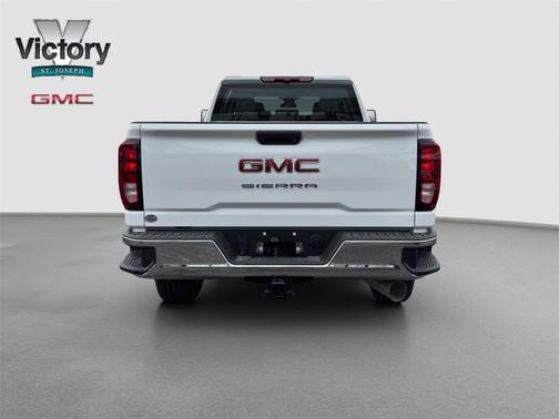 2025 GMC Sierra 2500 Pro
