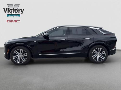 2024 Cadillac LYRIQ Tech