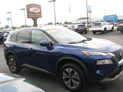 2021 Nissan Rogue SV