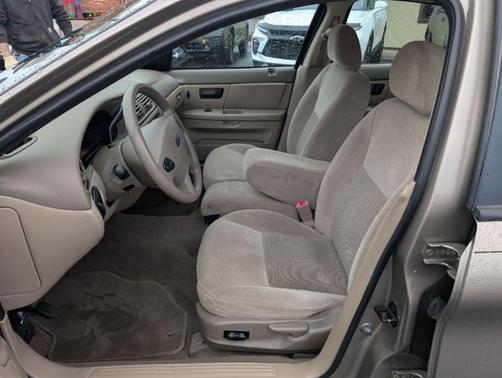 2003 Ford Taurus SES