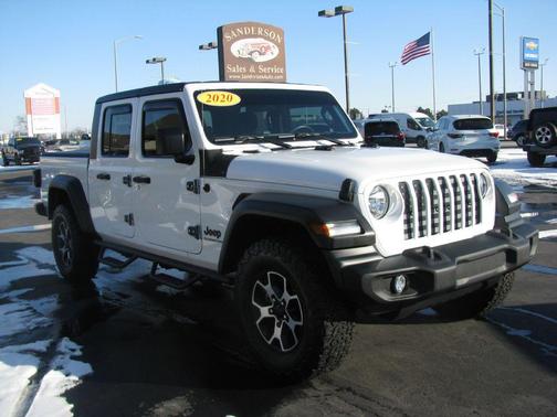 2020 Jeep Gladiator Sport
