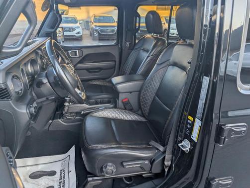 2020 Jeep Wrangler Unlimited Sahara High Altitude