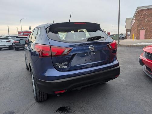 2019 Nissan Rogue Sport S