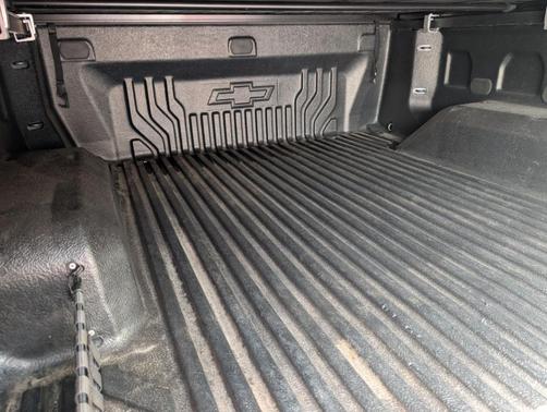 Gray 2021 Chevrolet Silverado 1500 LT