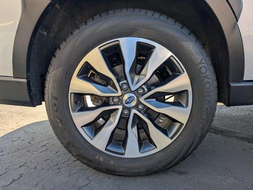2023 Subaru Outback Touring