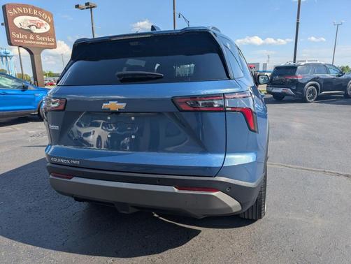 Blue 2025 Chevrolet Equinox LT