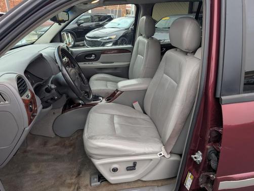 2005 GMC Envoy XL SLT