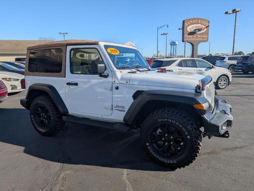 2019 Jeep Wrangler Sport