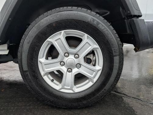 2022 Jeep Wrangler Sport S