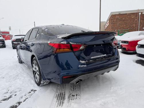 2020 Nissan Altima 2.5 SR