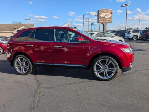 2015 Lincoln MKX Base