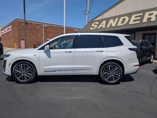 White 2024 Cadillac XT6 Sport AWD