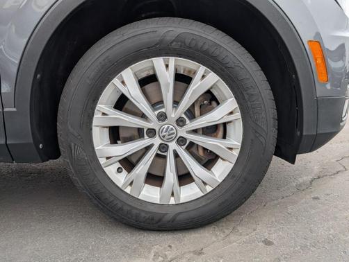 2018 Volkswagen Tiguan 2.0T SE