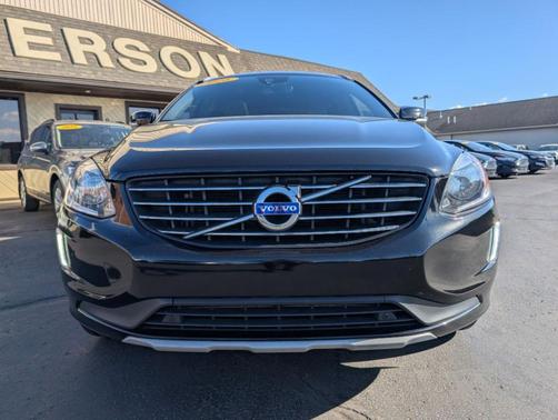 2016 Volvo XC60 T5 Premier