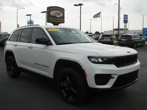 2023 Jeep Grand Cherokee Altitude