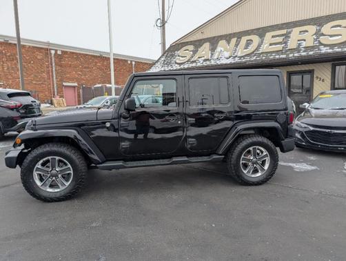 2015 Jeep Wrangler Unlimited Altitude