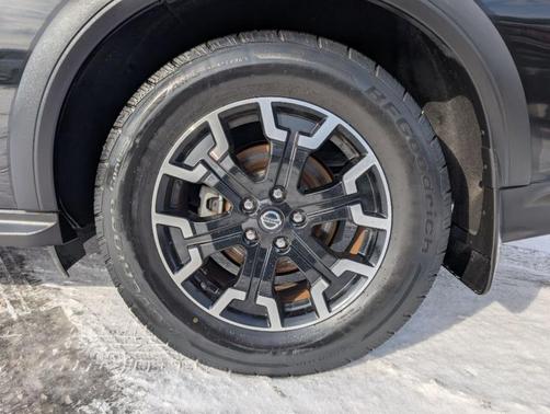 2020 Nissan Pathfinder SL